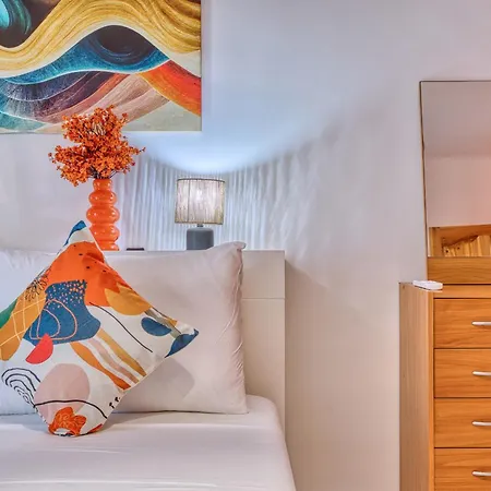 Charming 2-bedroom With Balconies Mgaj1-1 음시다