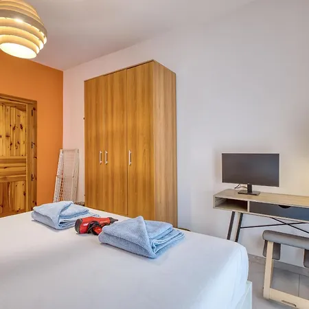 Charming 2-bedroom With Balconies Mgaj1-1 Appartement Santa Vennera