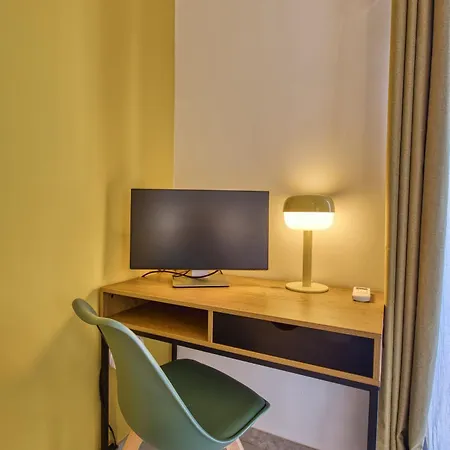 Appartement Charming 2-bedroom With Balconies Mgaj1-1 Santa Vennera